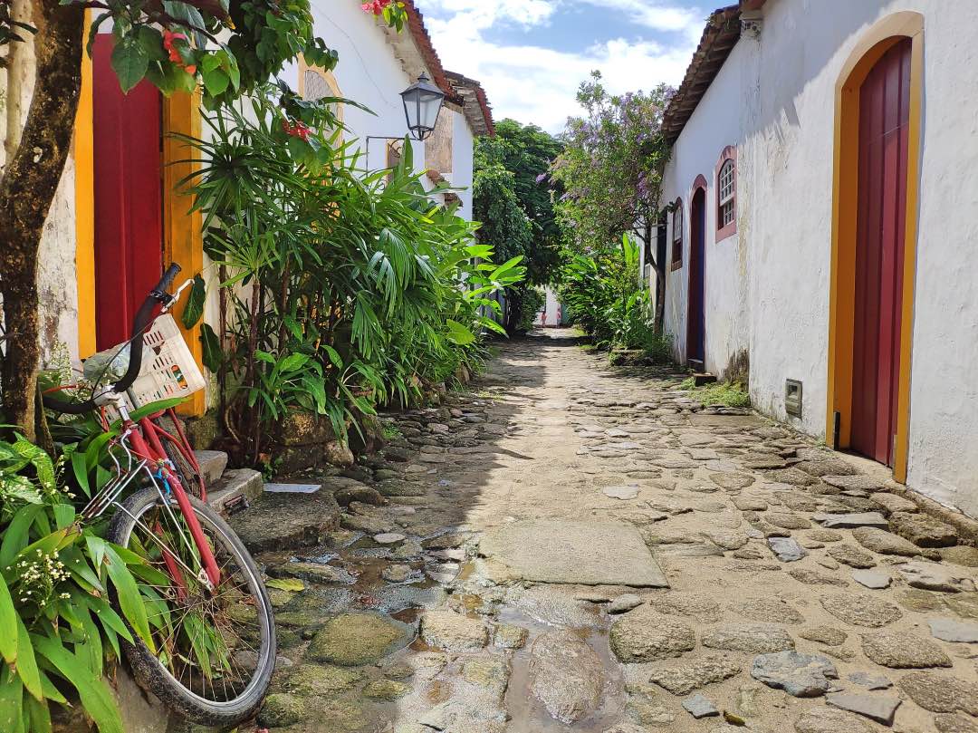 Brazilië Paraty tropische straten