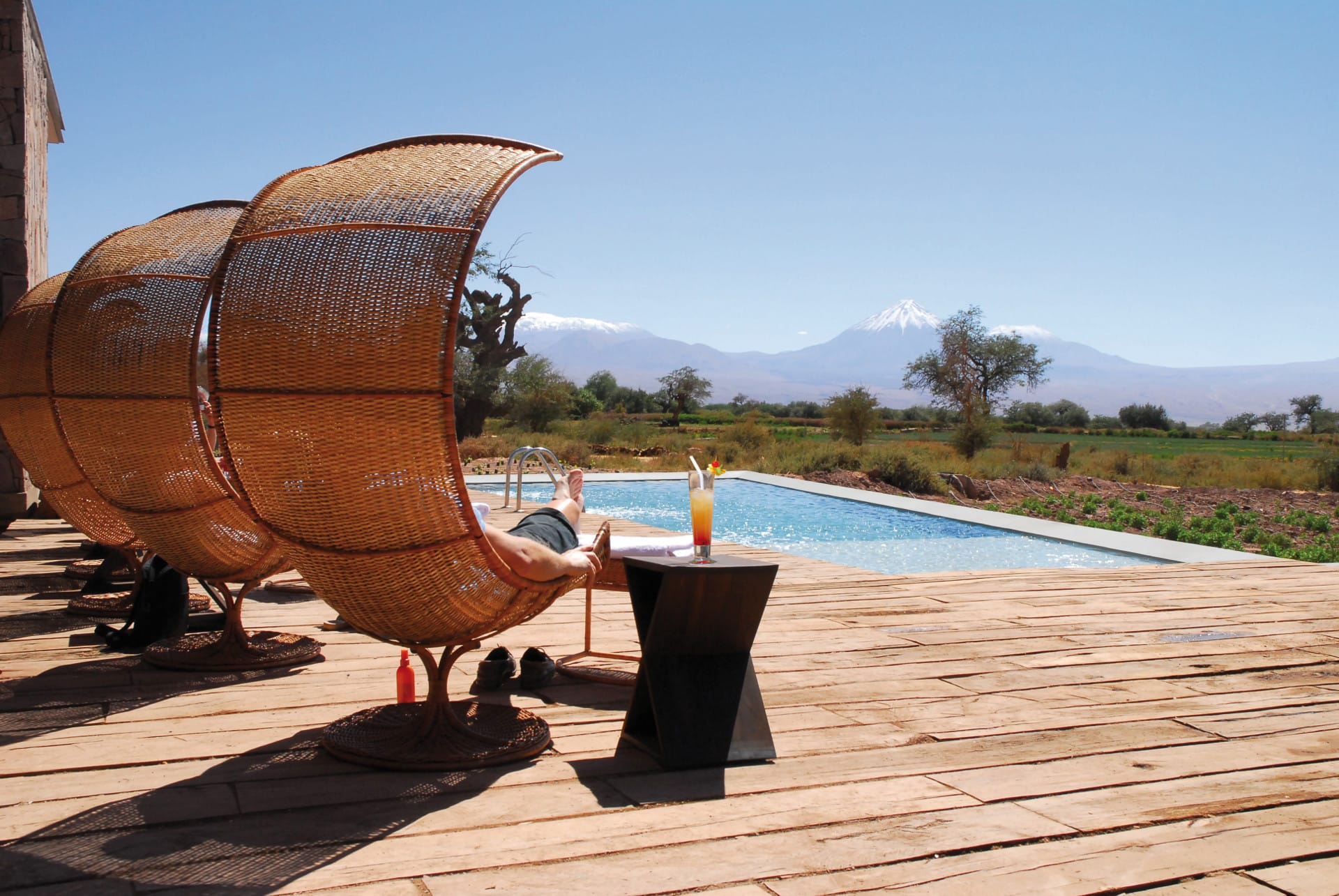 Chili Tierra Atacama zwembad met uitzicht op de Andes