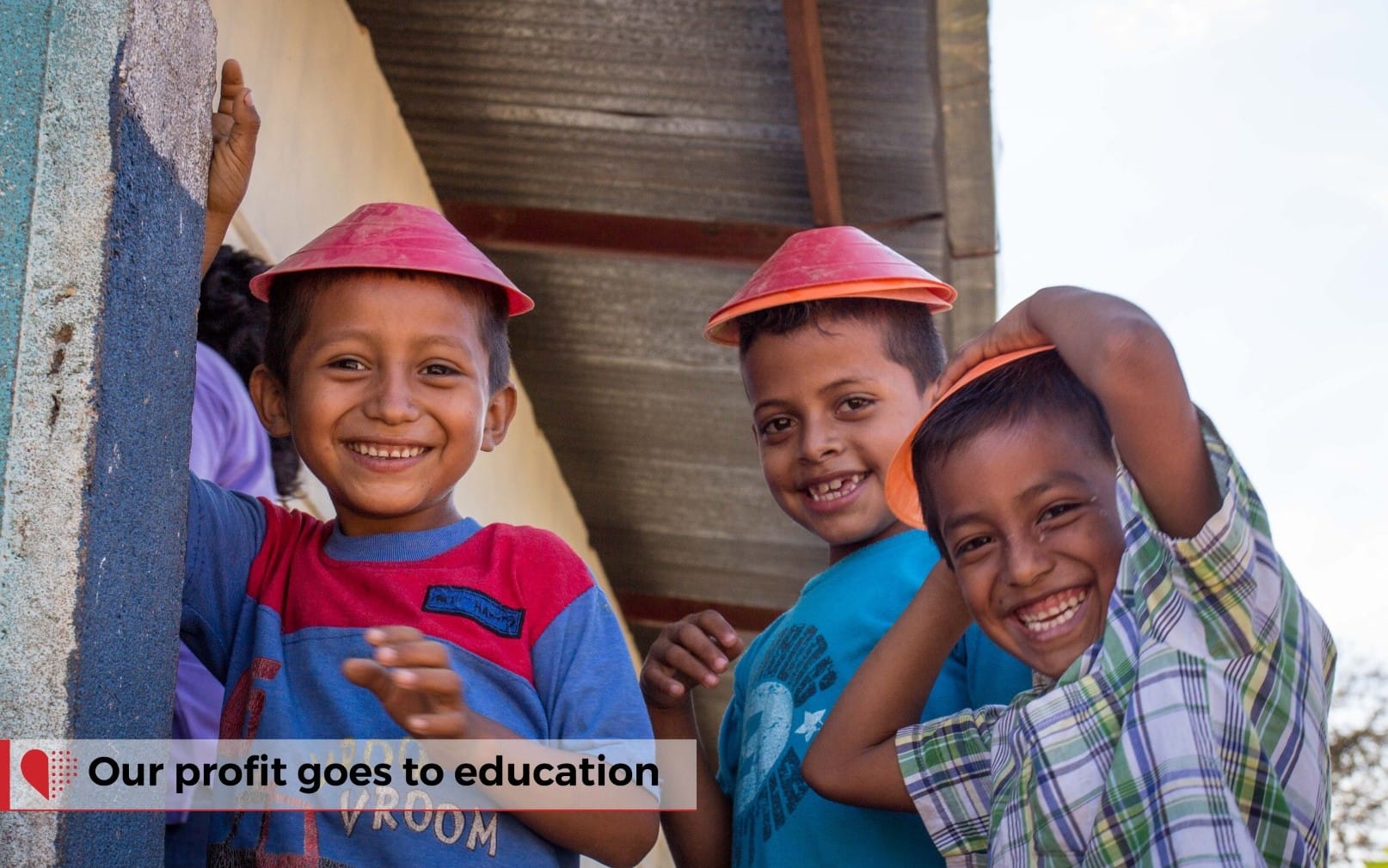 Mexico Oaxaca Hotel con Corazon lachende kinderen