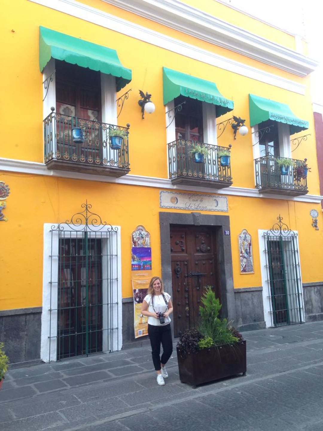 Mexico Puebla Nicole in Callejon de los Sapos