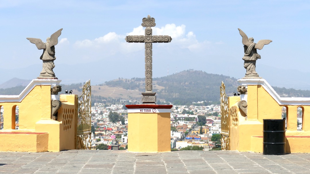 Mexico Cholula uitzicht vanaf de grote piramide