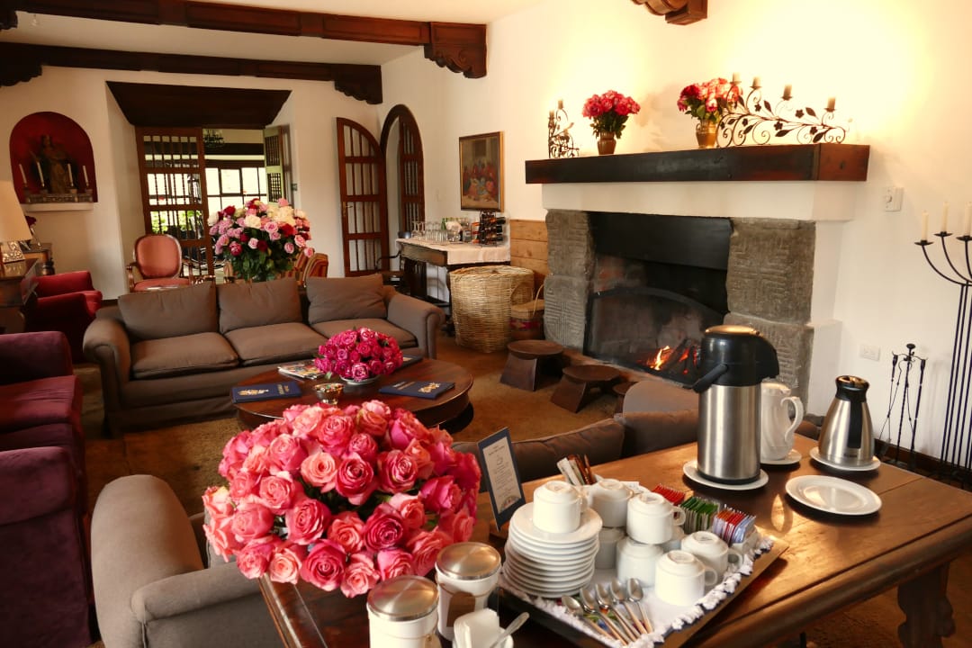 Ecuador Andes Hacienda Zuleta woonkamer