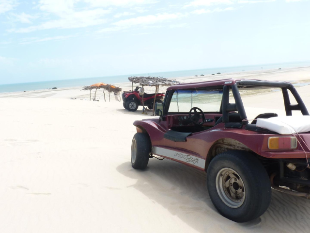 Brazilië Jericoacoara Jeep strand