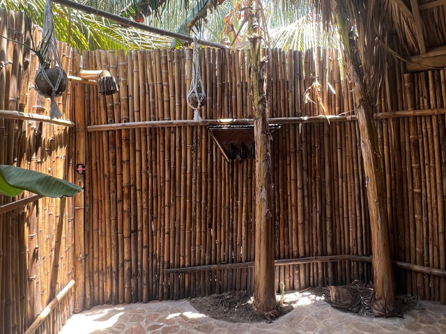 Colombia Isla Mucura Buiten Badkamer