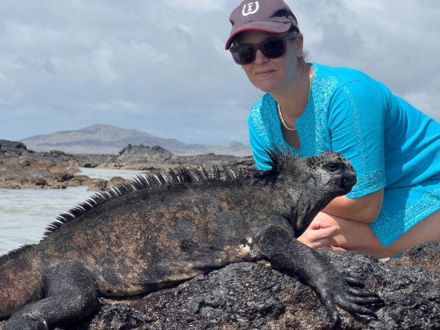 Galapagos dichtbij een leguaan