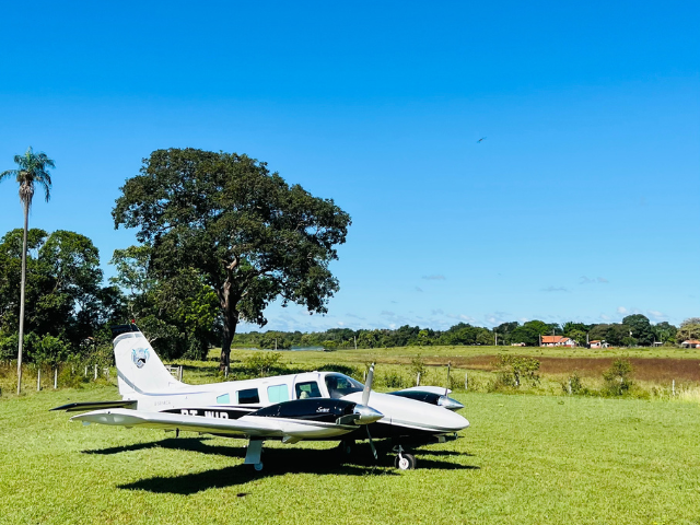 Brazilie Pantanal vliegtuigje
