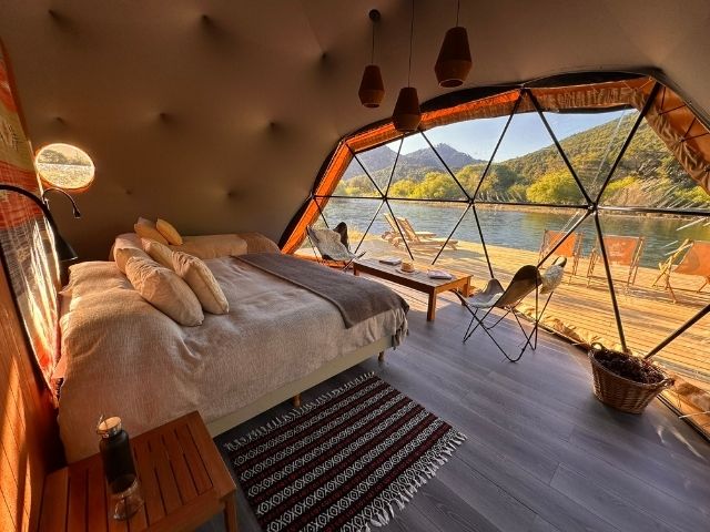 Glamping in Chili Rio Manso Camp Dome