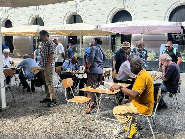 Santiago de Chile Schaken op Plaza de Armas
