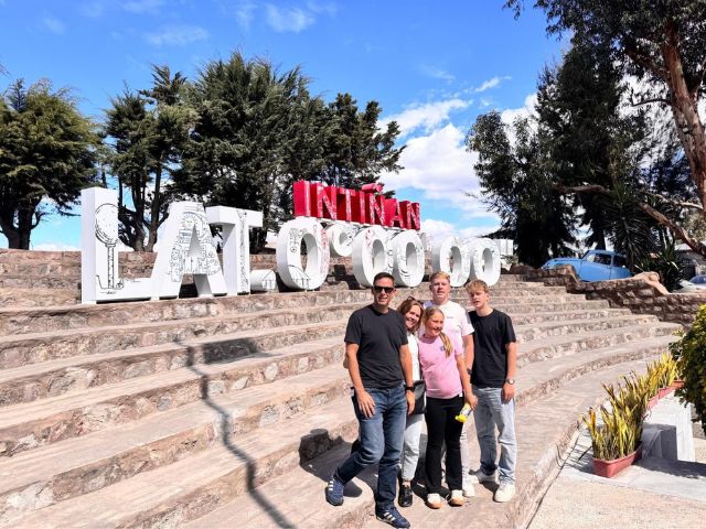 Familie van der Veen Ecuador Evenaar