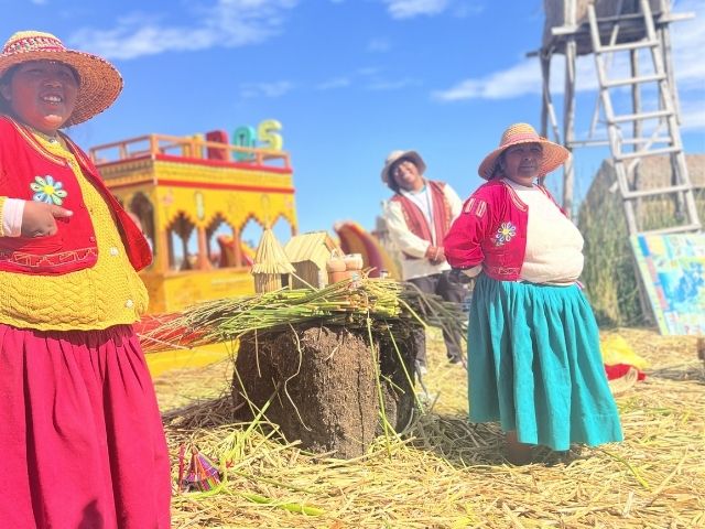 Lake Tititcaca Peru de locals